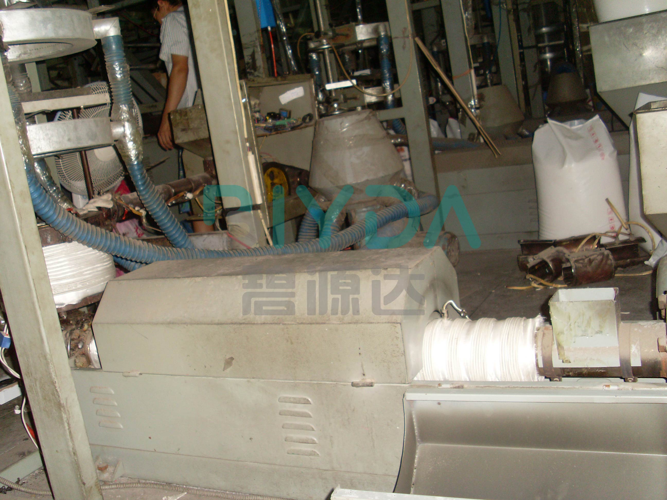 碧源達電磁加熱器應用于吹膜機改造案例
